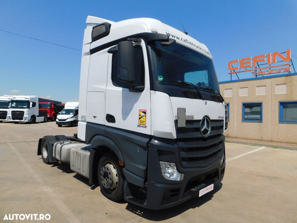 Mercedes-Benz Actros - 2