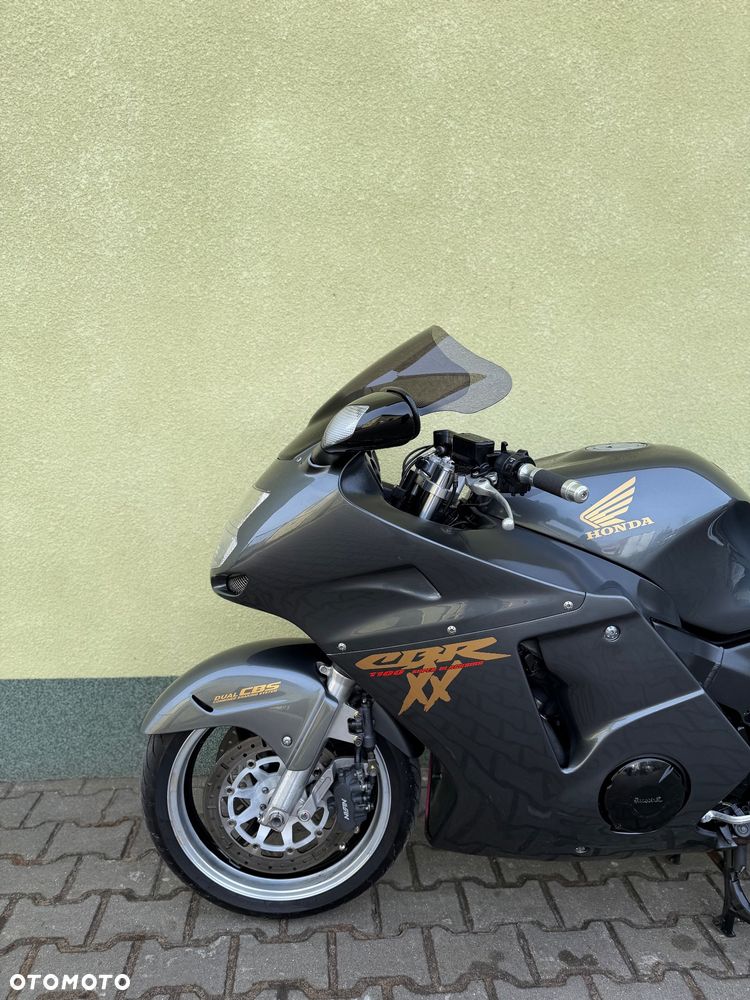 Honda CBR - 25