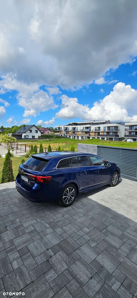 Toyota Avensis 1.8 Selection - 10