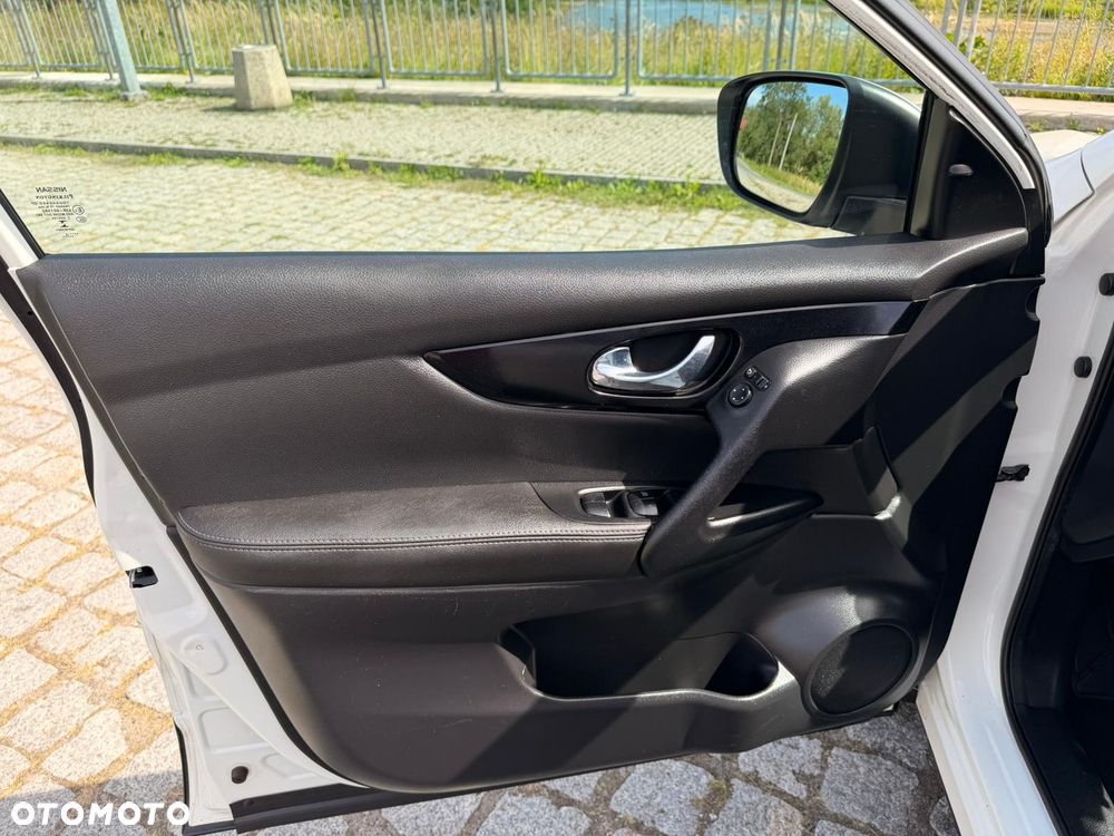 Nissan Qashqai 1.5 dCi Tekna+ - 9