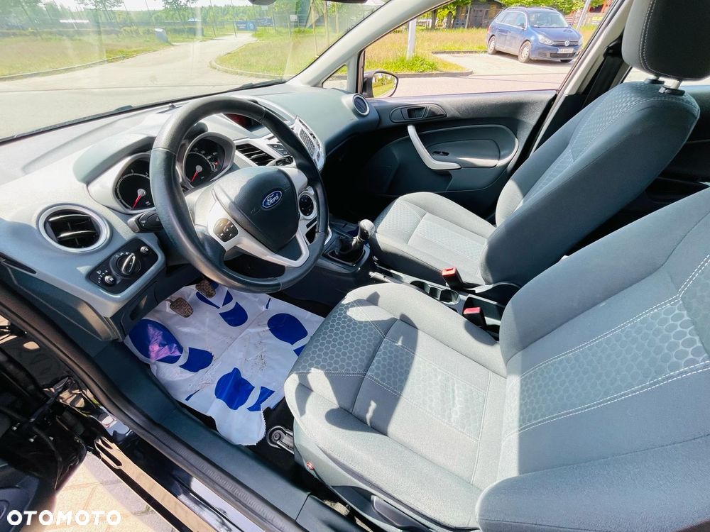 Ford Fiesta 1.25 Titanium - 9