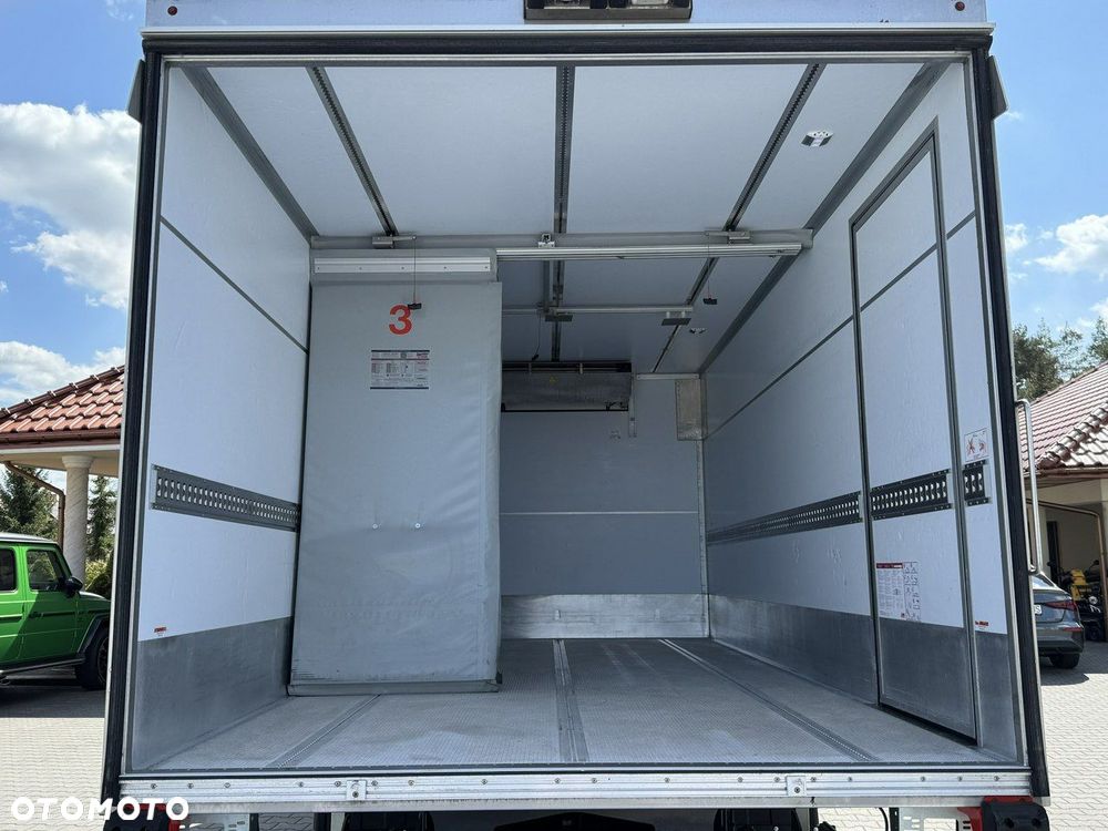 Iveco Daily 72C21 Mroźnia HI-MATIC Ściana Grodziowa Multitemperatura - 26
