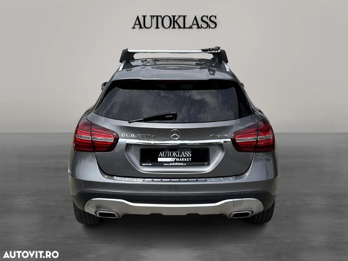 Mercedes-Benz GLA 220 d 4MATIC Aut. - 4