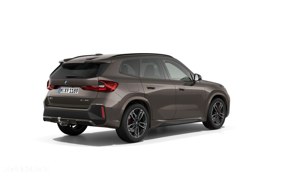 BMW X1 xDrive23i mHEV - 2
