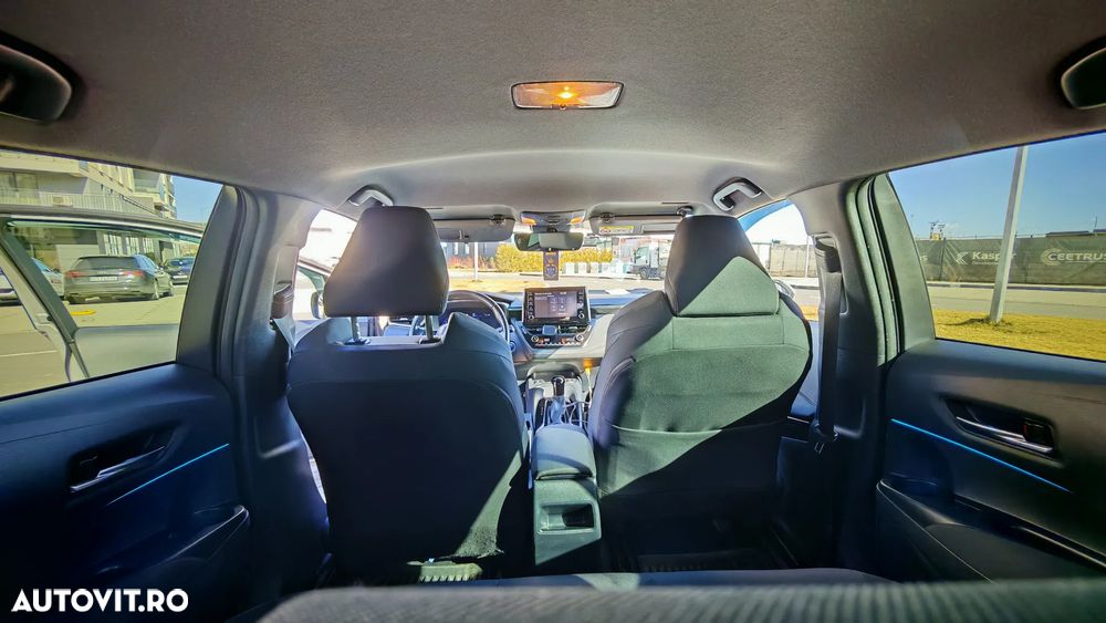 Toyota Corolla 1.8 HSD Business - 7