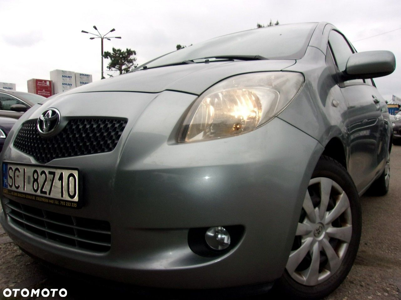 Toyota Yaris - 2