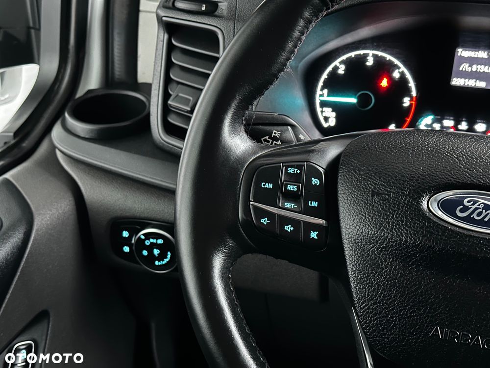 Ford Transit Custom - 22