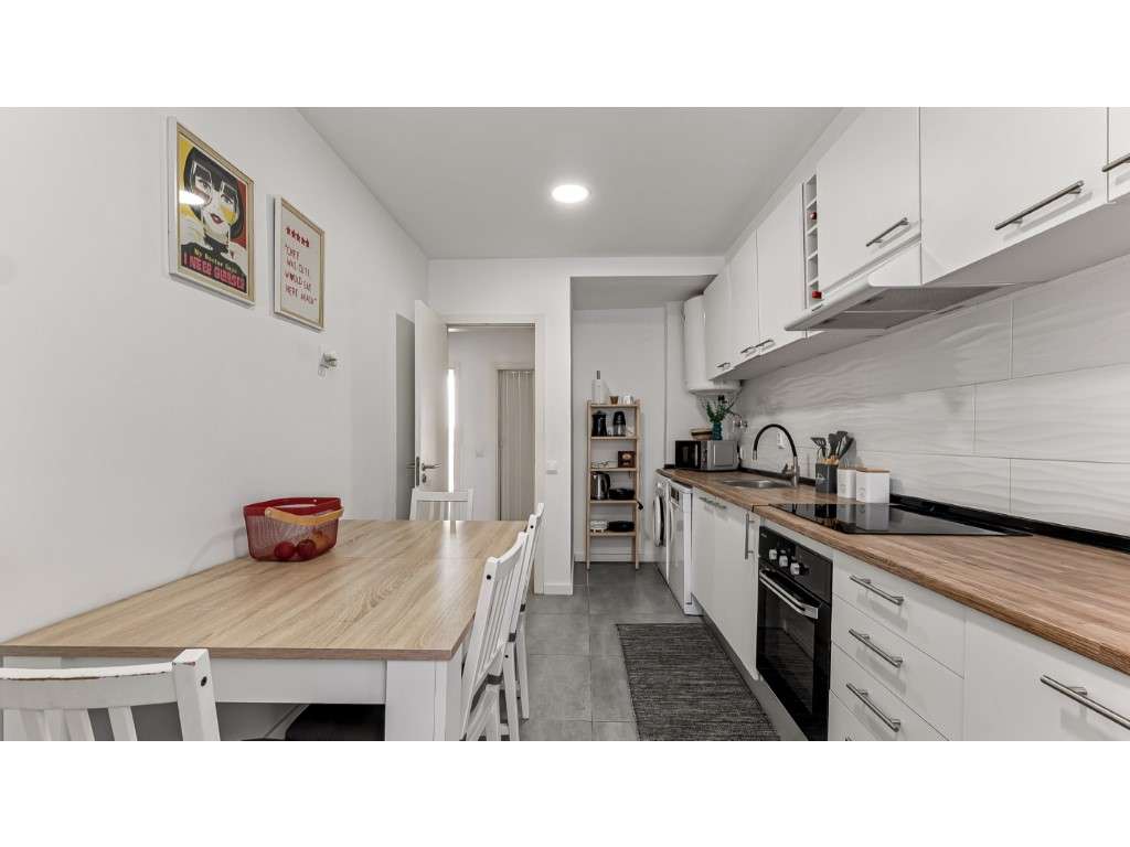Apartamento T2 Remodelado em Corroios - Grande imagem: 4/31