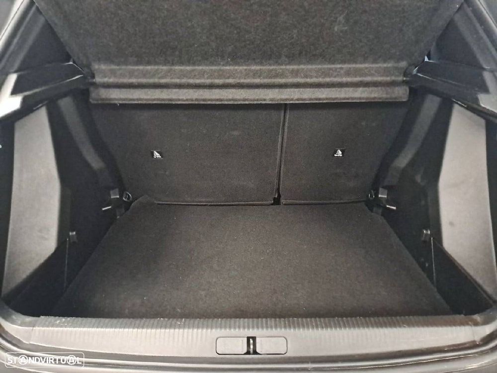 Peugeot 2008 1.2 Hybrid Allure e-DCS6 - 6