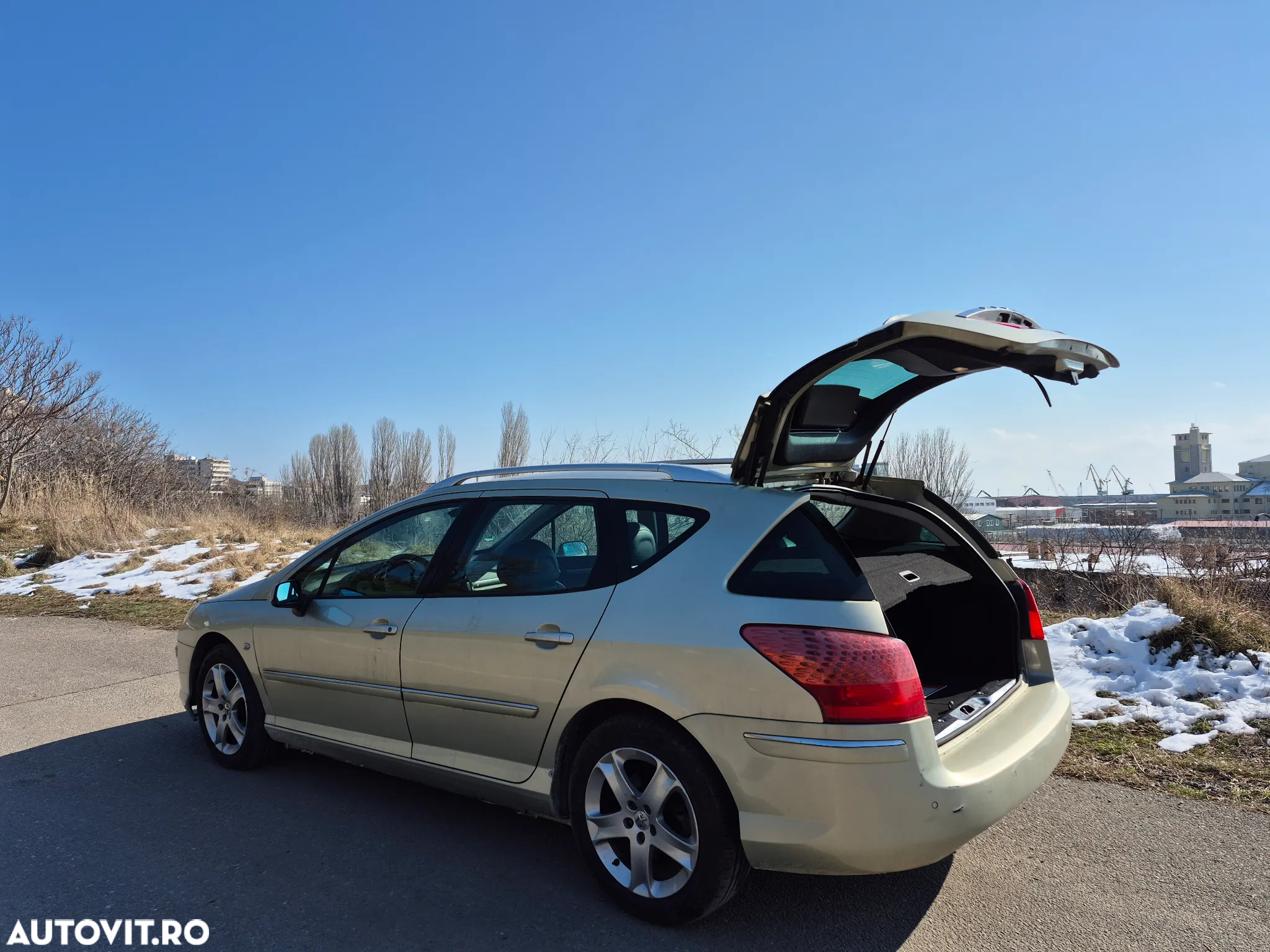 Peugeot 407 SW HDi 135 Automatik JBL - 13
