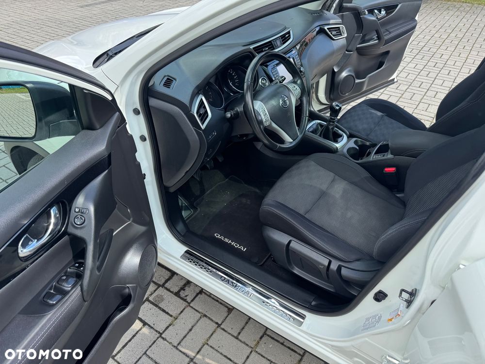Nissan Qashqai 1.2 DIG-T Tekna+ - 18