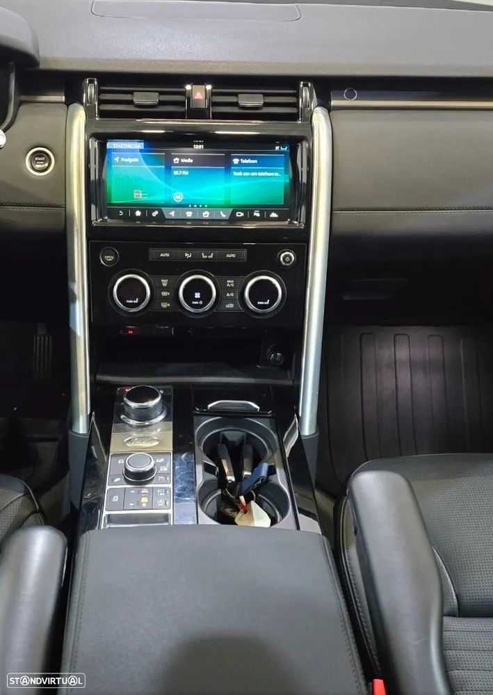 Land Rover Discovery 3.0 TD6 HSE Luxury Auto - 9