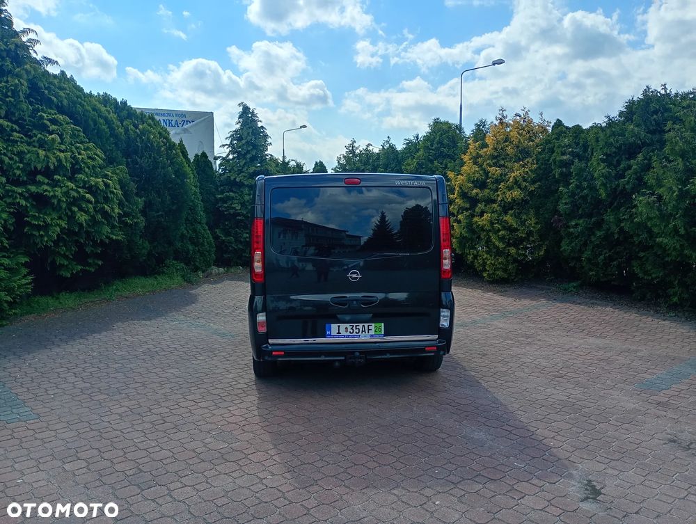 Opel Vivaro - 8