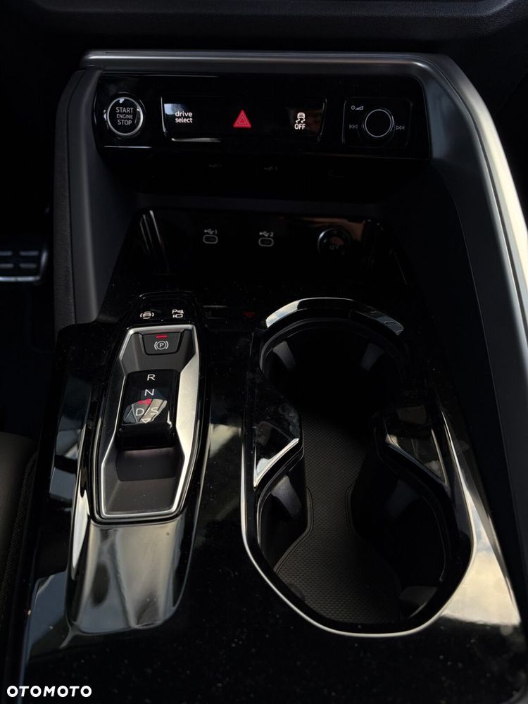 Audi Q5 Sportback - 27