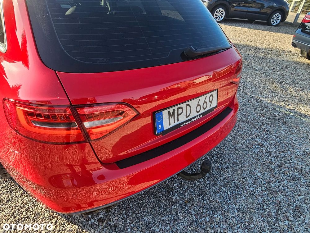 Audi A4 Avant 2.0 TDI DPF quattro Ambiente - 13