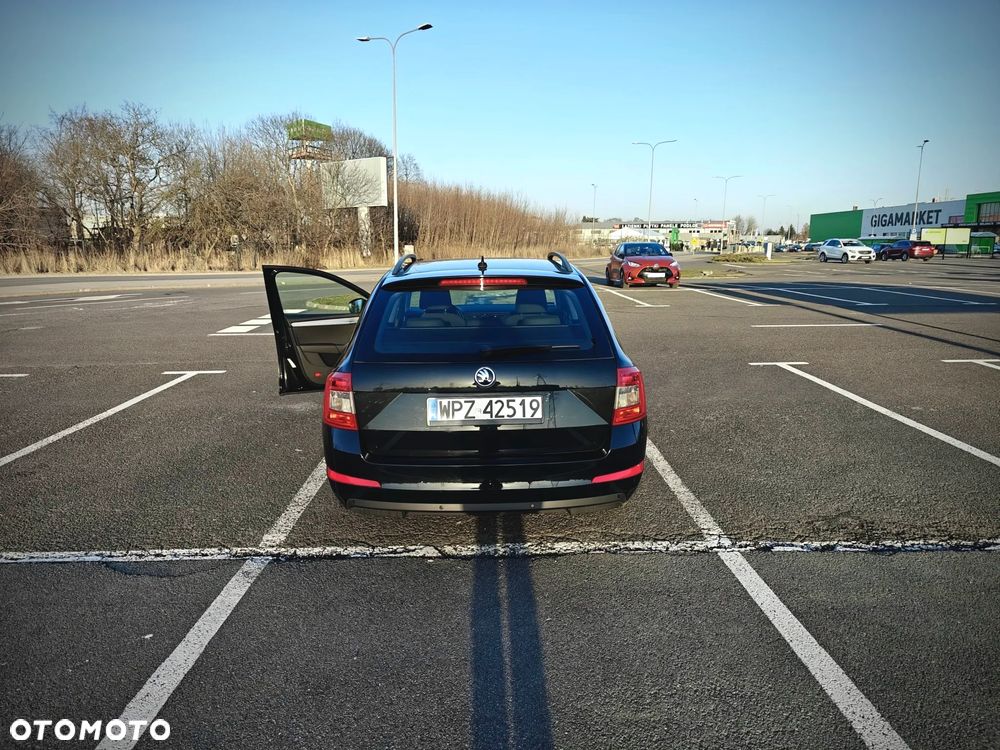 Skoda Octavia 1.6 TDI Ambition - 5