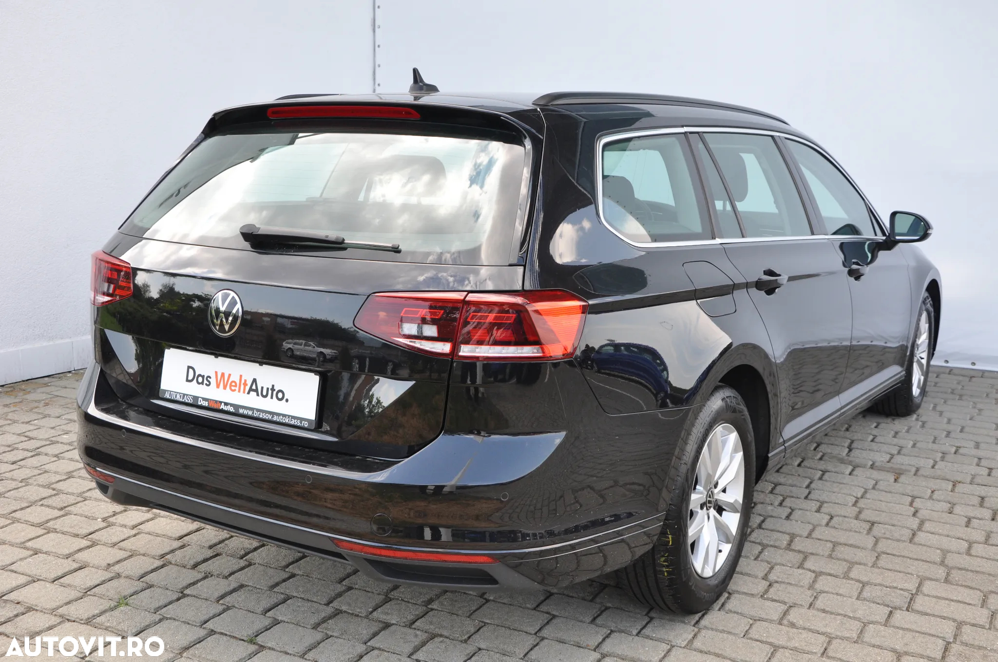 Volkswagen Passat 2.0 TDI DSG Comfortline - 5