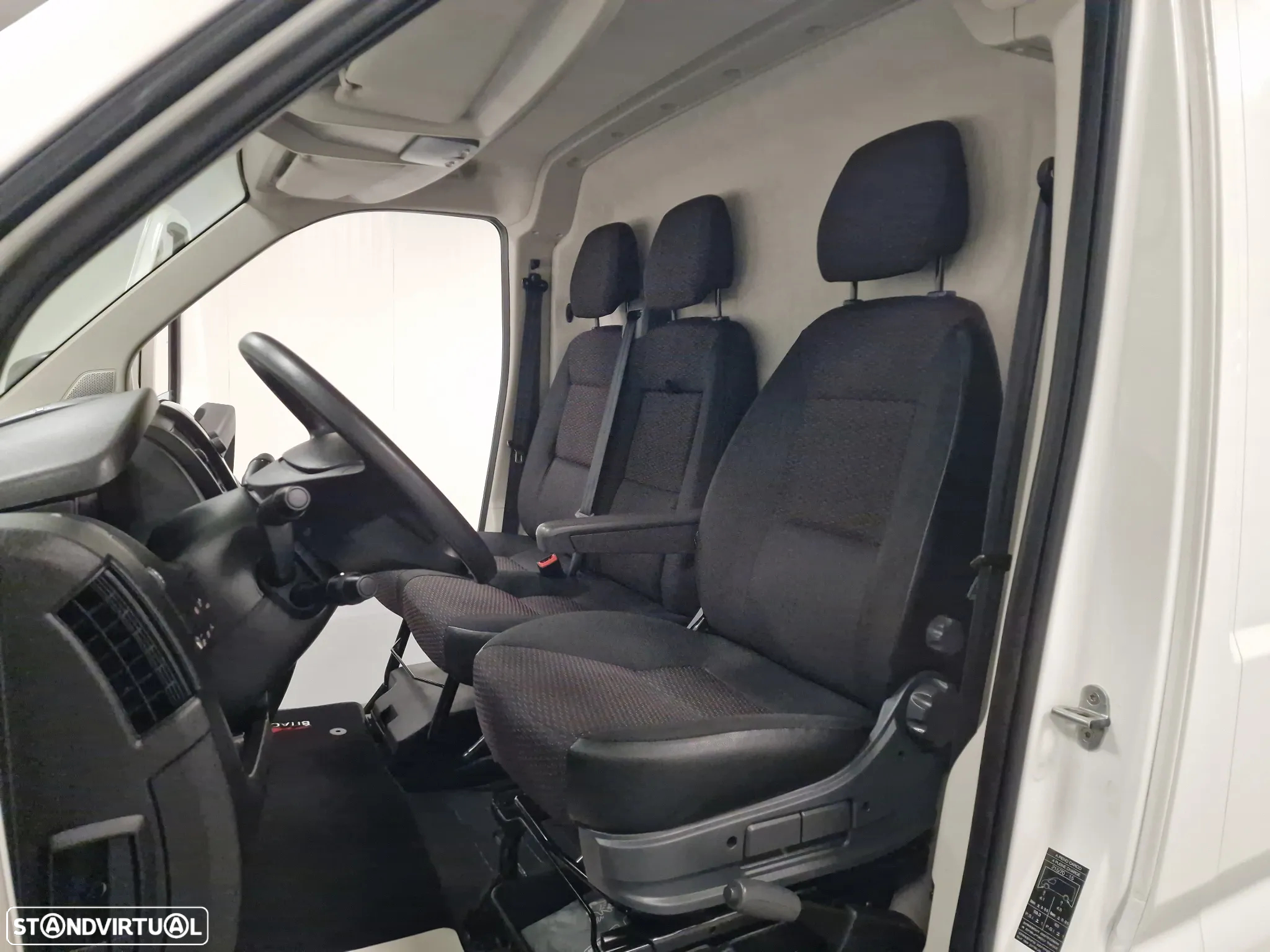 Peugeot BOXER 2.2 BLUEHDi 335 L2H2 Pro GPS CAM. TRASEIRA IVA DEDUTIVEL - 41