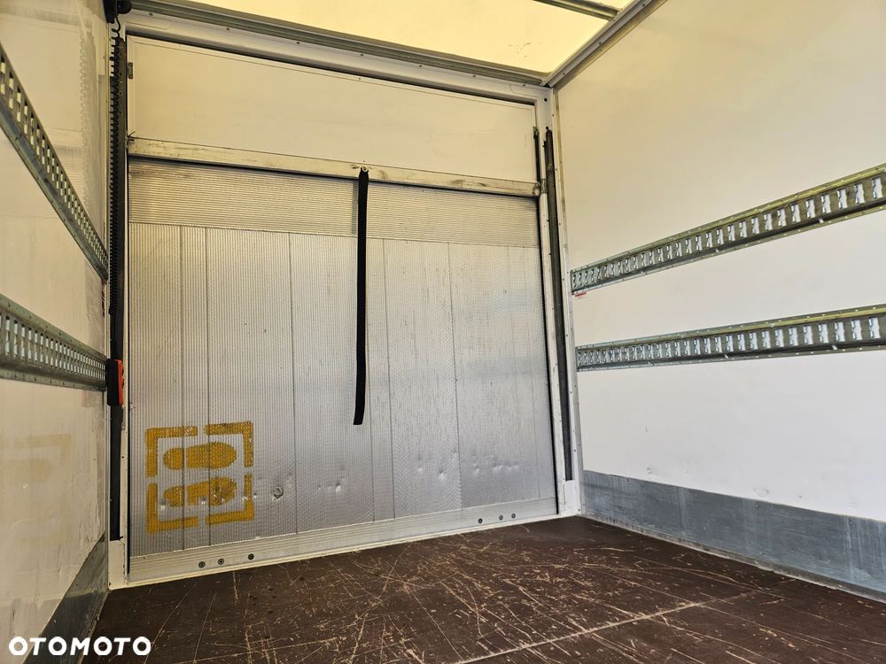 Iveco Daily 35-210, Hi-Matic Kontener plus winda 750 kg. - 20