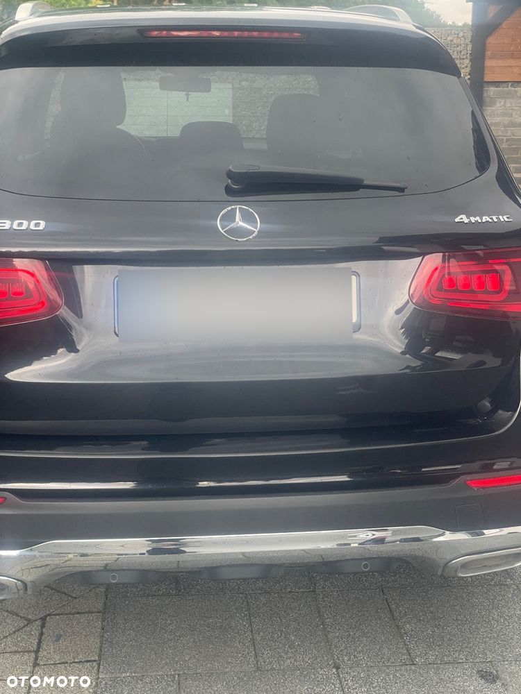 Mercedes-Benz GLC 300 4-Matic - 8