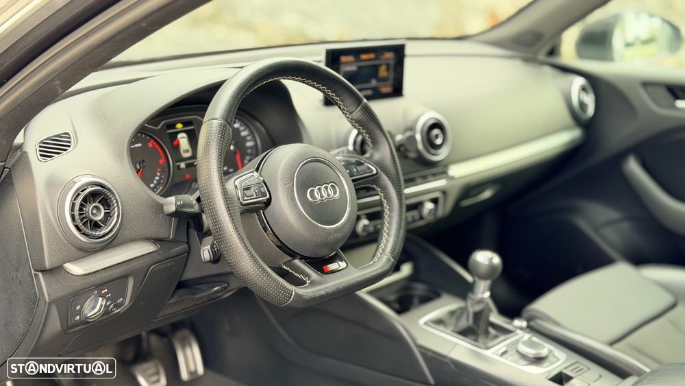 Audi A3 1.6 TDI S-line - 7
