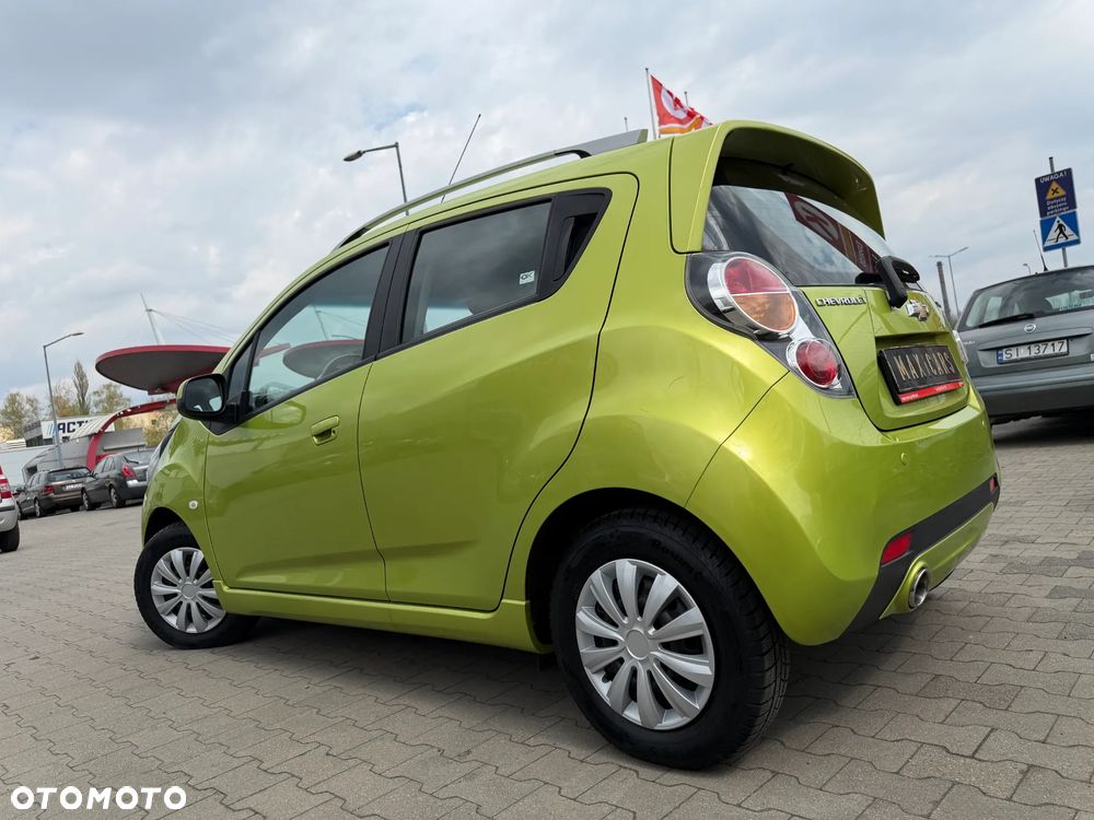Chevrolet Spark 1.2 LT - 11