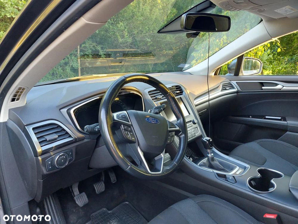 Ford Mondeo 1.5 EcoBoost Titanium - 11