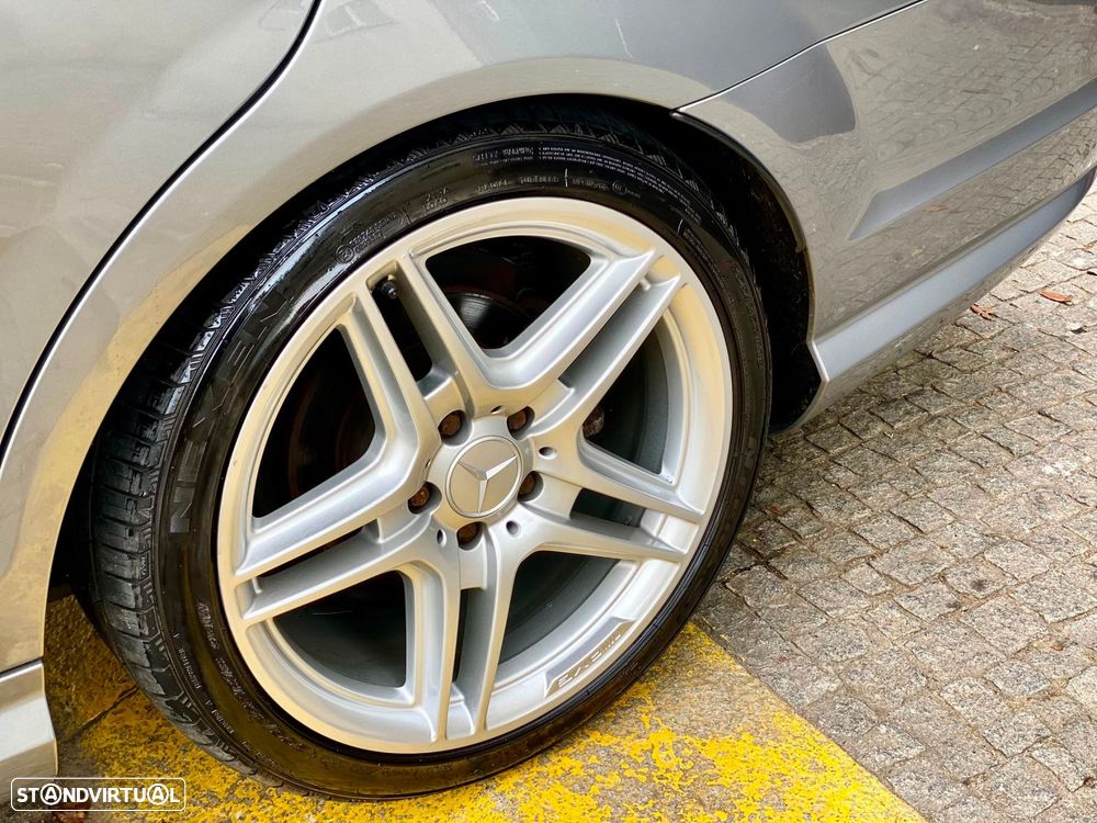 Mercedes-Benz C 180 Station AMG Line - 10