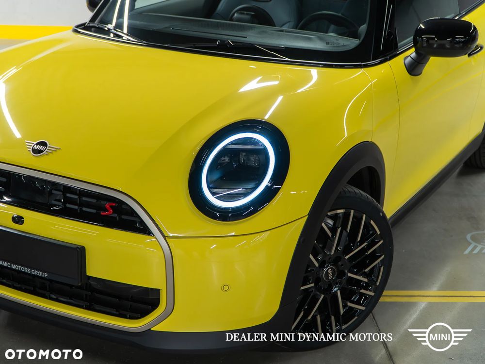 MINI Cooper S Favoured Trim - 8