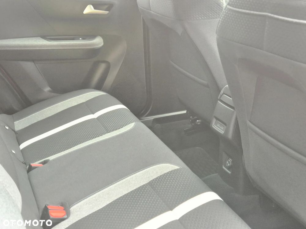 Opel Frontera 1.2 T mHEV GS eDTC6 - 13