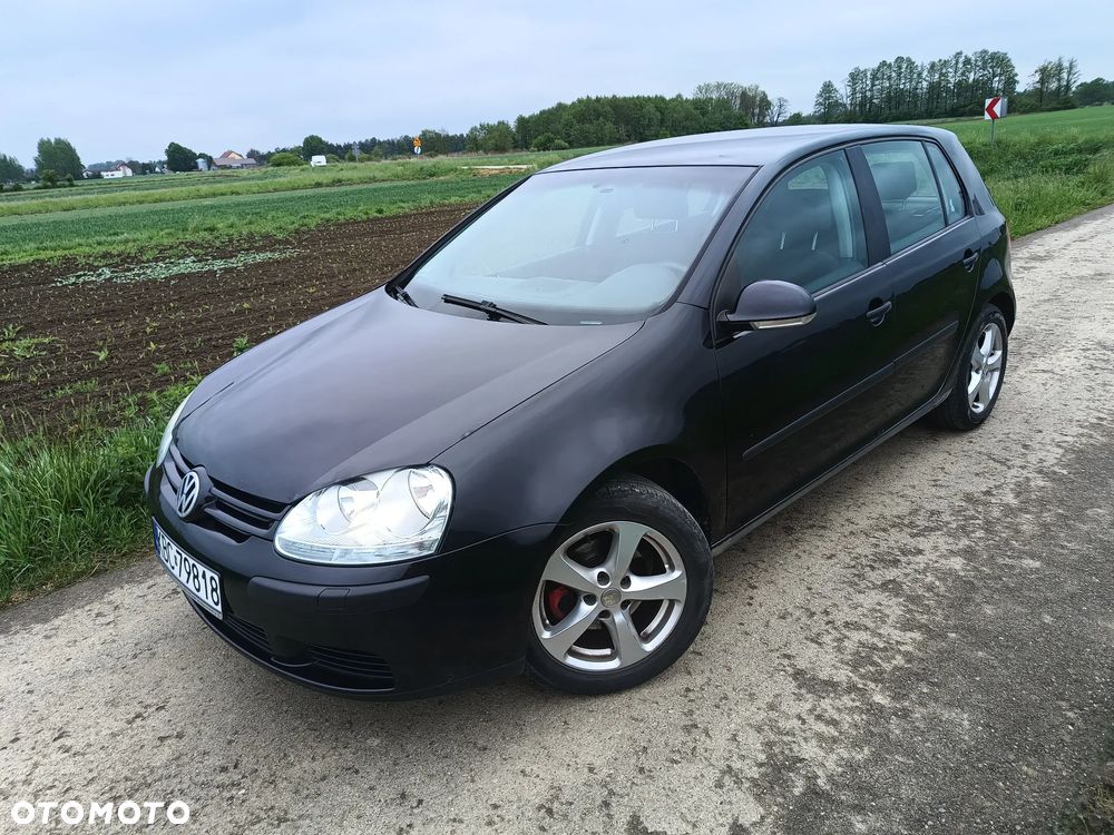 Volkswagen Golf - 2