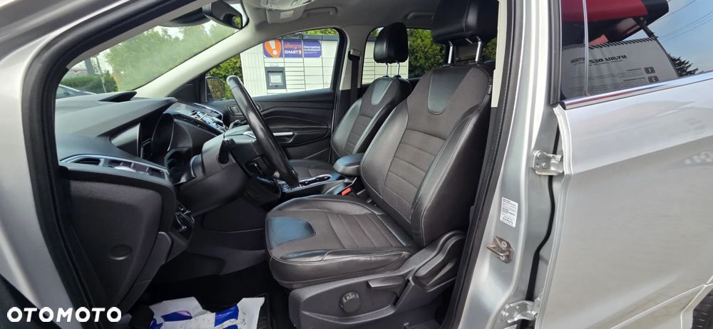 Ford Kuga 2.0 TDCi 4x4 Titanium - 29