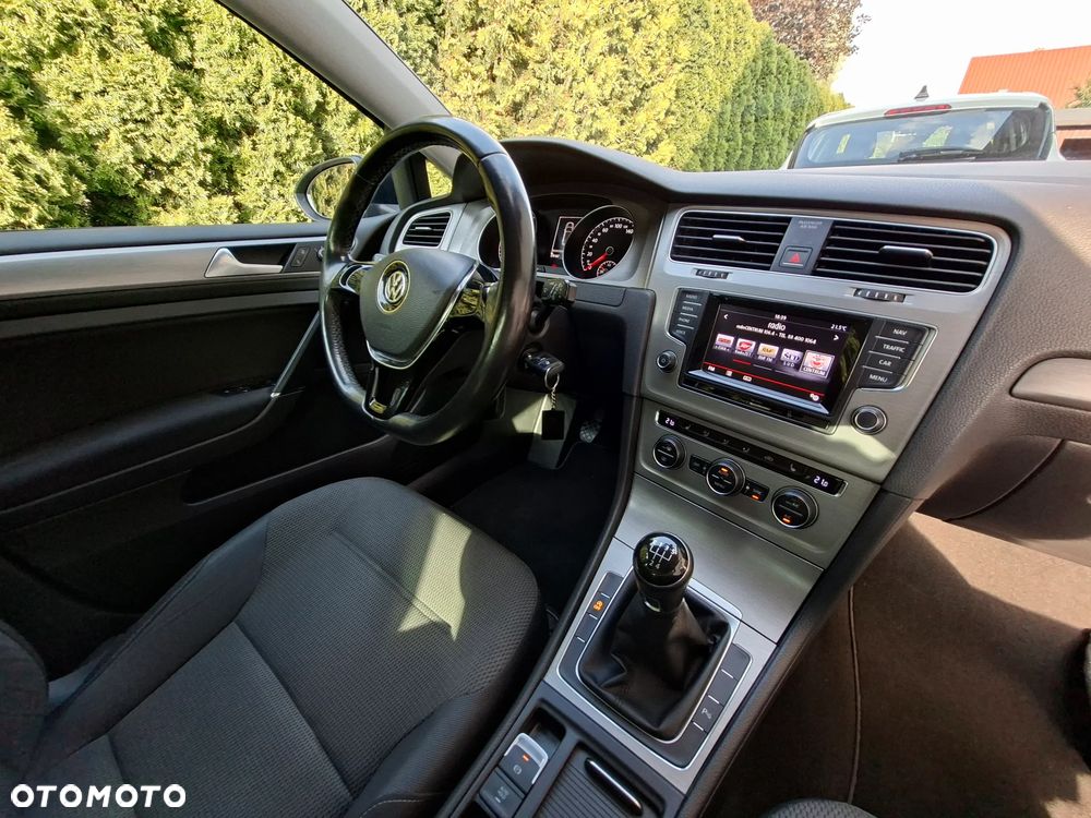 Volkswagen Golf 1.6 TDI Comfortline - 13