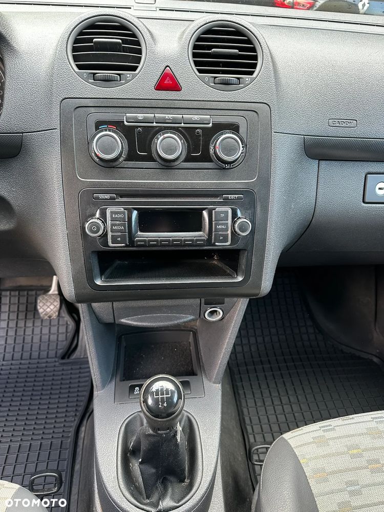 Volkswagen CADDY - 10