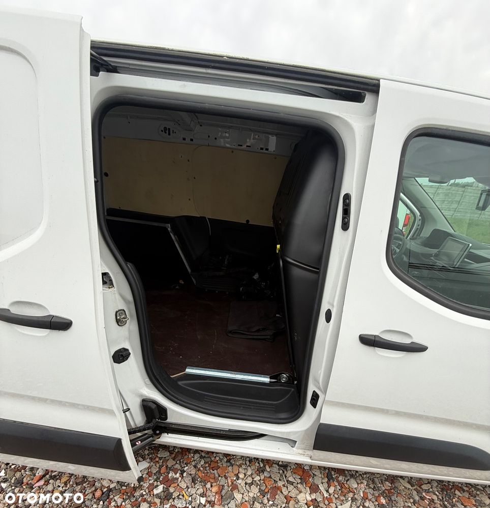 Peugeot PARTNER L1H1 3 MIEJSCA 100KM, klima,kamera, nawigacja, tempomat, sensory - 15
