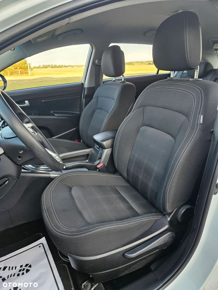 Kia Sportage - 12