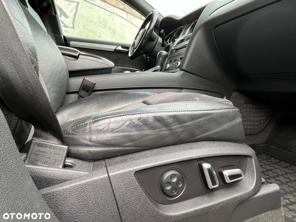 Audi Q7 3.0 TDI DPF Quattro Tiptronic - 24