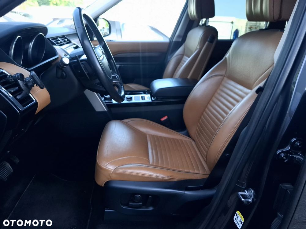Land Rover Discovery 3.0 TD6 HSE Luxury - 21