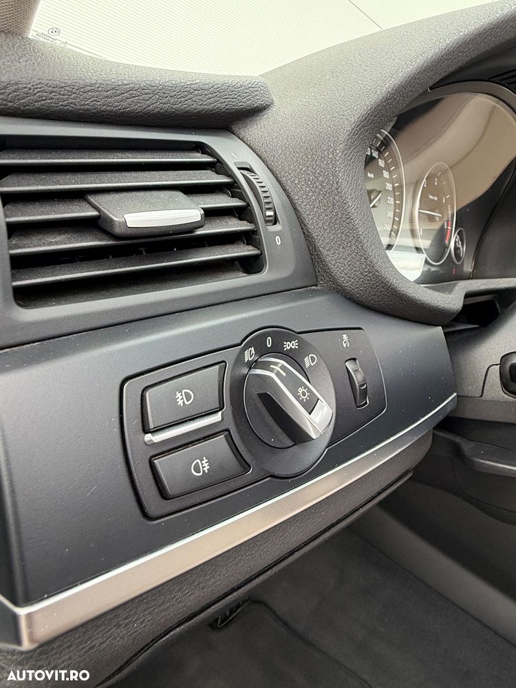 BMW X3 xDrive20d Aut. Edition Exclusive - 7