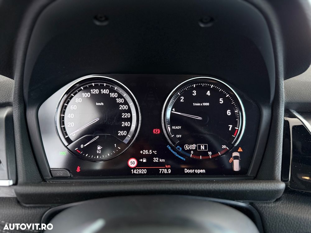 BMW Seria 2 216i Sport Line - 7