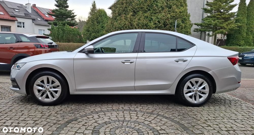 Skoda Octavia 1.5 TSI ACT Ambition - 11