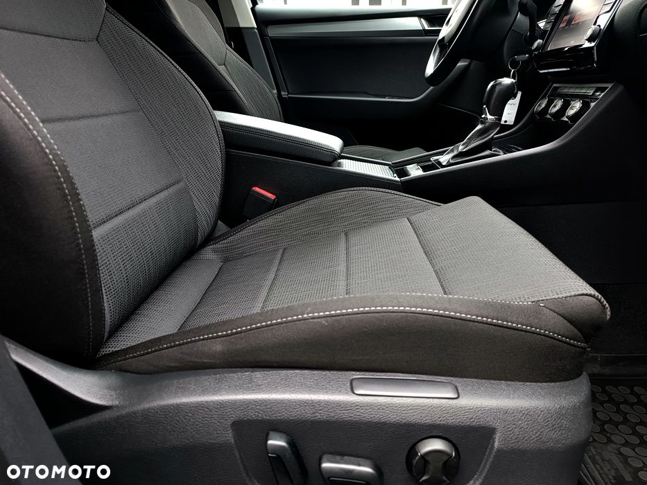 Skoda Superb 2.0 TDI Ambition DSG7 - 22