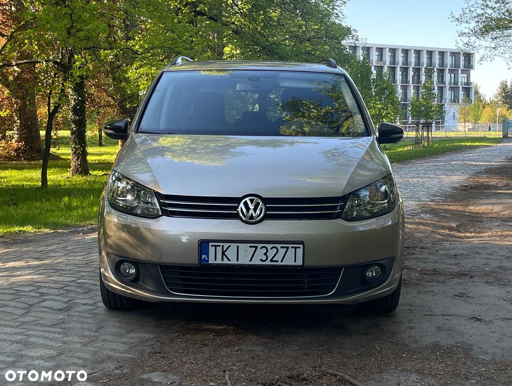 Volkswagen Touran 2.0 TDI DPF DSG MATCH - 2