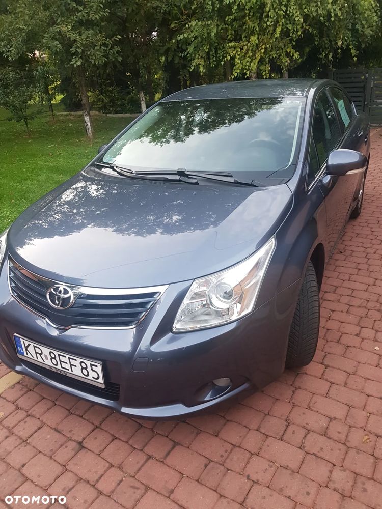 Toyota Avensis 1.8 Luna - 4