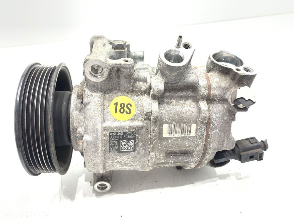 SPRĘŻARKA KLIMATYZACJI  VW GOLF VII (5G1, BQ1, BE1, BE2) 2012 - 2022 1.6 TDI 81 kW [110 KM] olej - 1