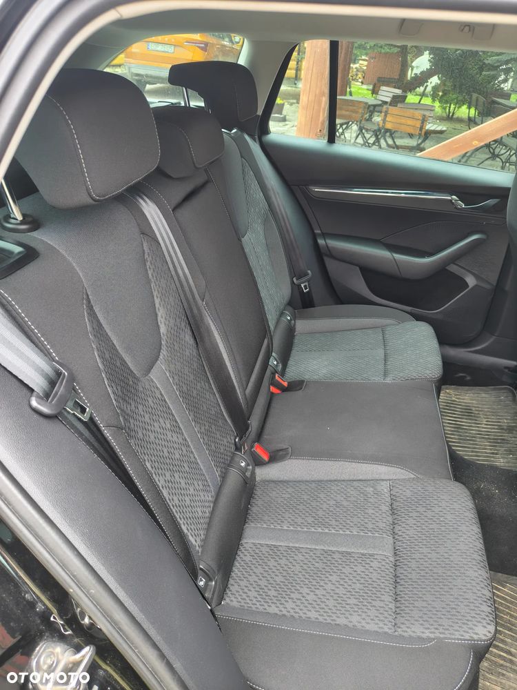 Skoda Octavia 1.5 TSI ACT Active - 15