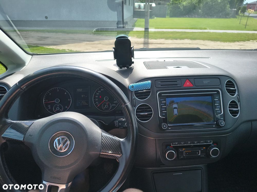 Volkswagen Golf Plus - 11