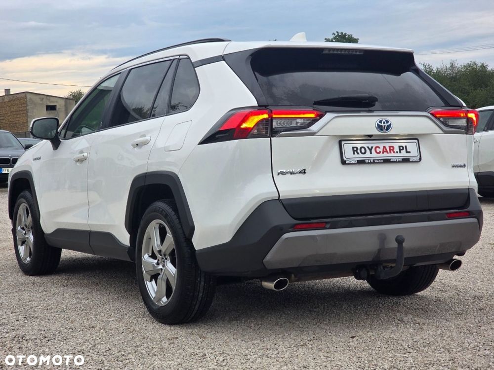 Toyota RAV4 2.5 4x4 Team Deutschland - 10