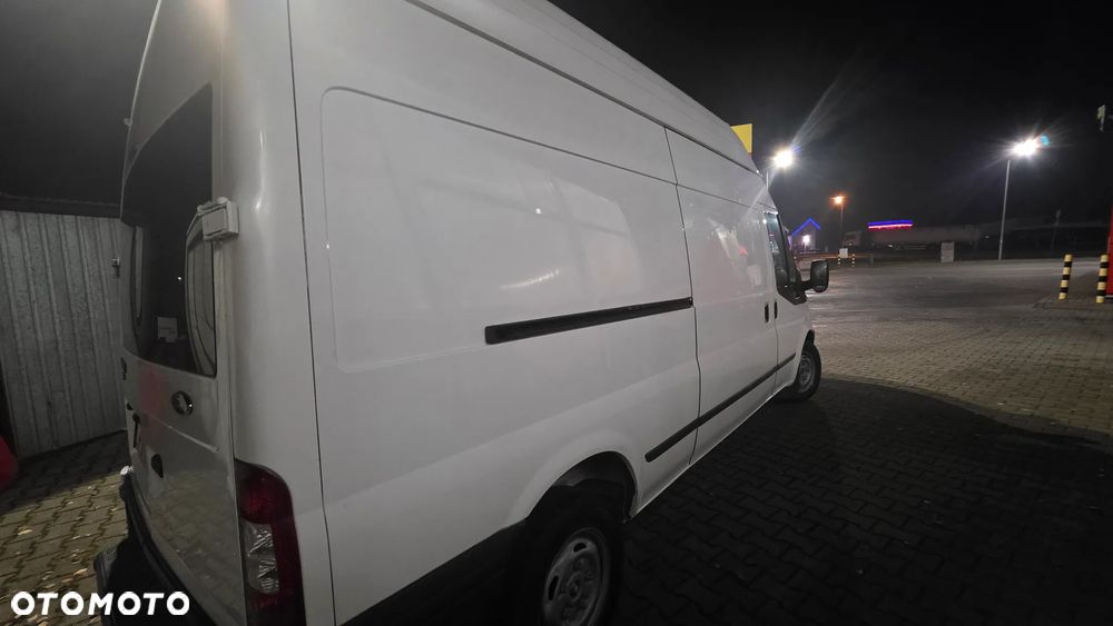 Ford Transit - 10