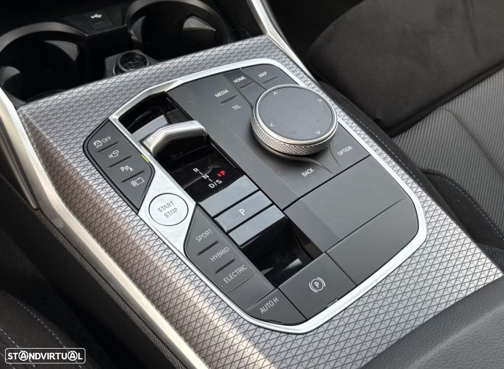 BMW 330 e Aut. M Sport - 12